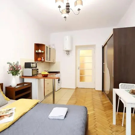 Batorego Cosy * Krakow